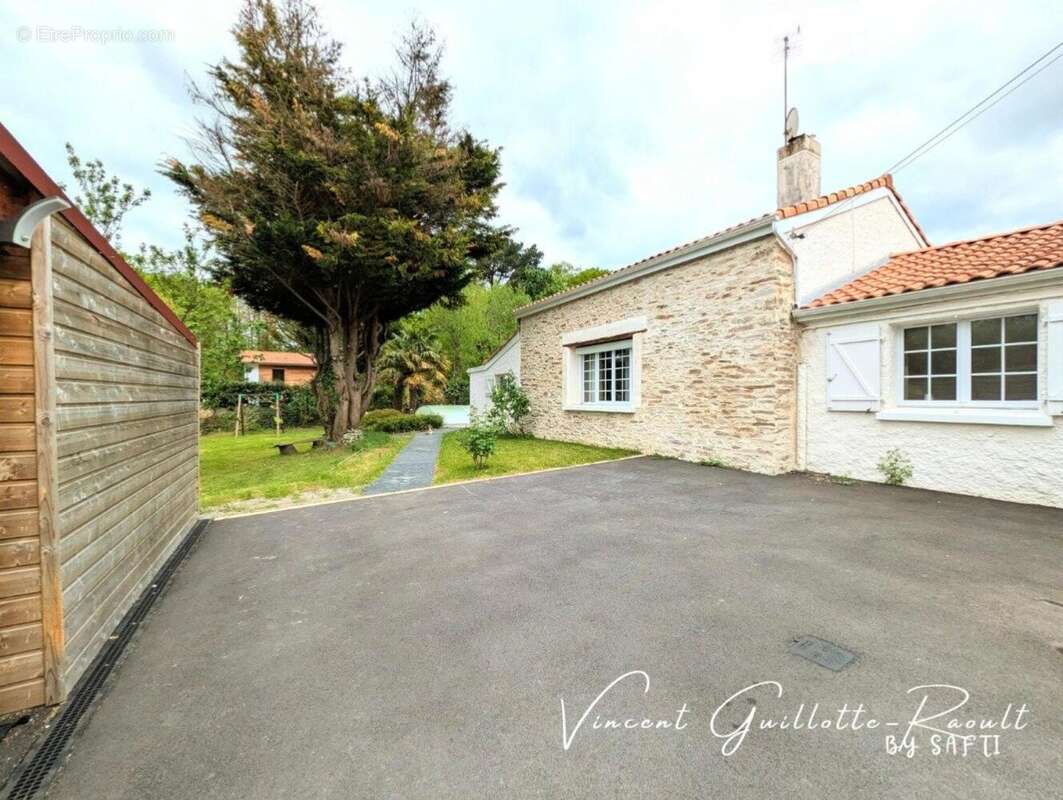 Photo 8 - Maison à ROUANS