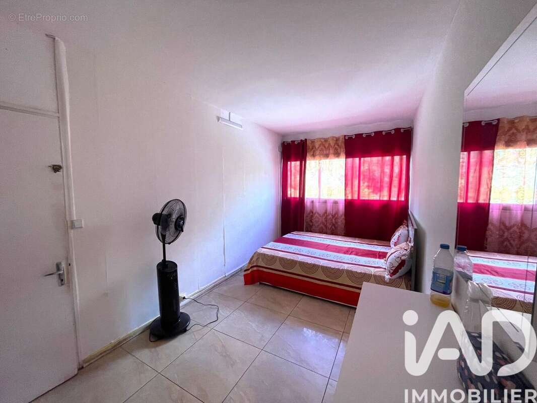 Photo 4 - Appartement à SAINT-DENIS