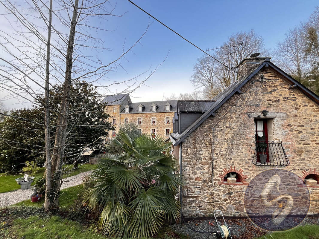 Maison à MALESTROIT