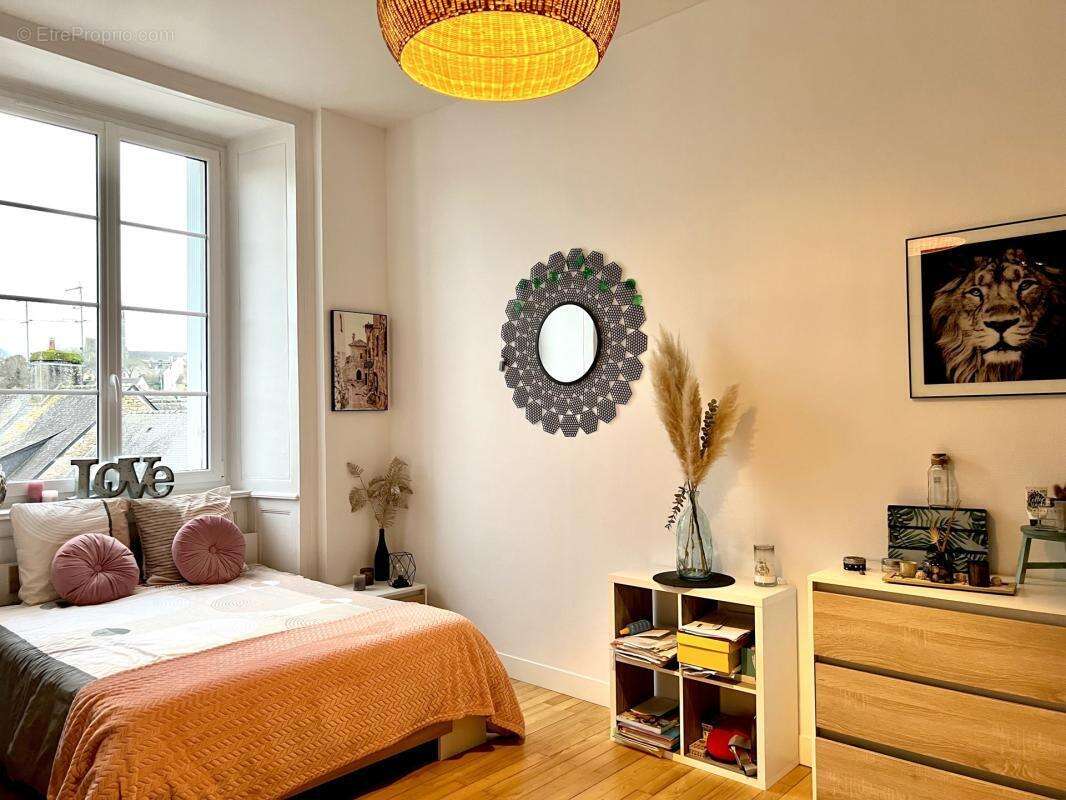 Appartement à QUIMPERLE