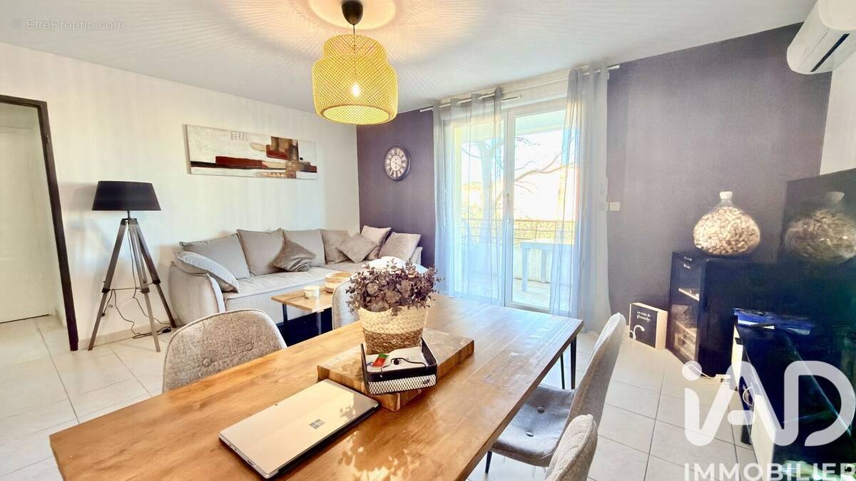 Photo 1 - Appartement à LEZIGNAN-CORBIERES