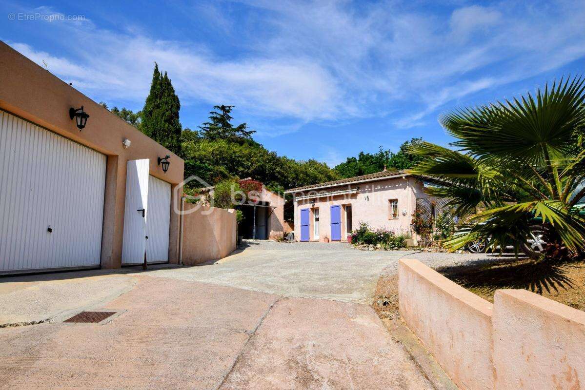 Maison à LES ADRETS-DE-L'ESTEREL