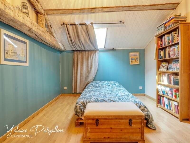 Longère avec 4 chambres et piscine - LES BROUZILS (85) - photo 13