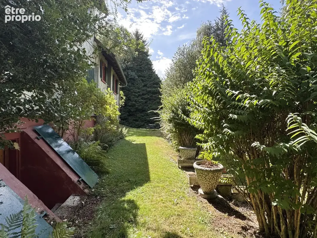 Belle Maison + dépendances sur 1,8 hectares - photo 17