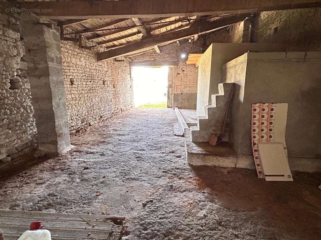 Photo 7 - Maison à LA BROUSSE