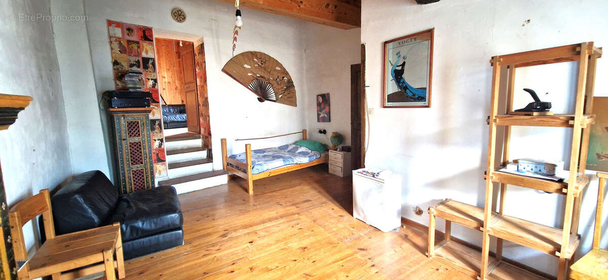 Maison à MONTALBA-LE-CHATEAU