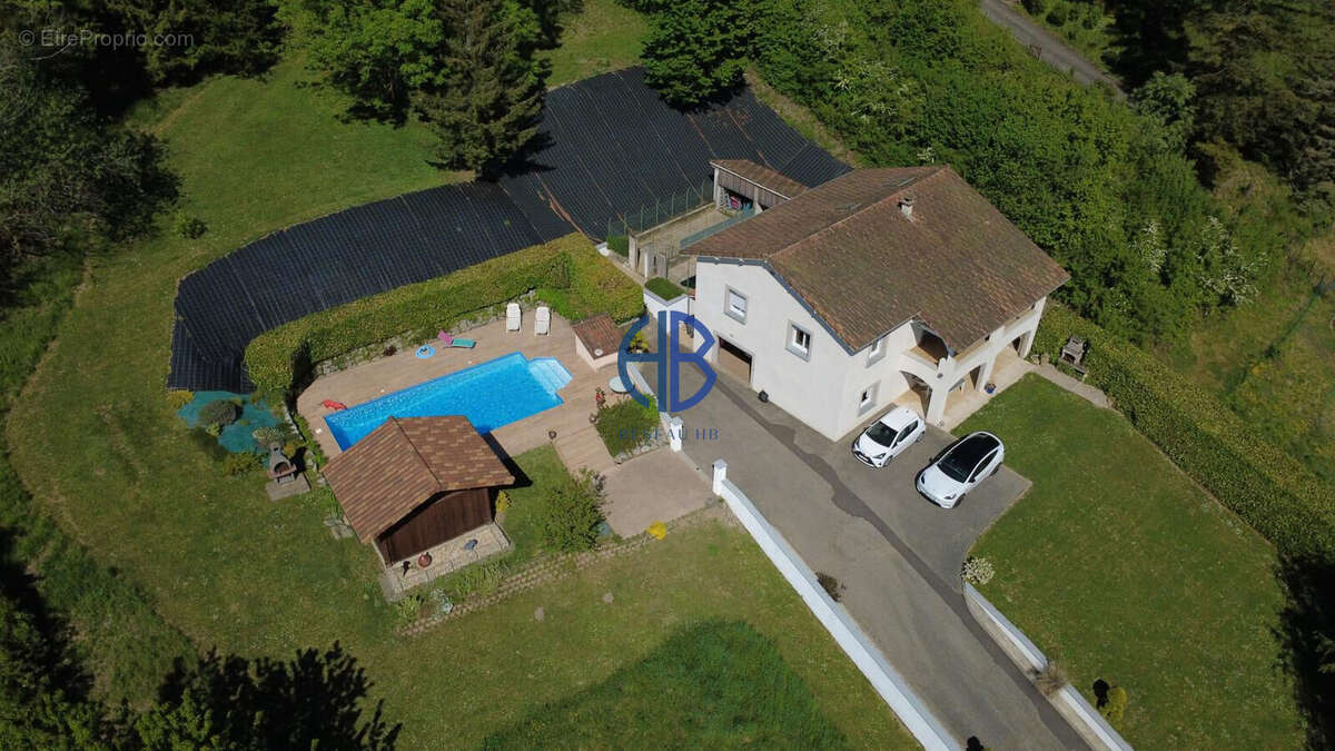 Maison à CESSIEU