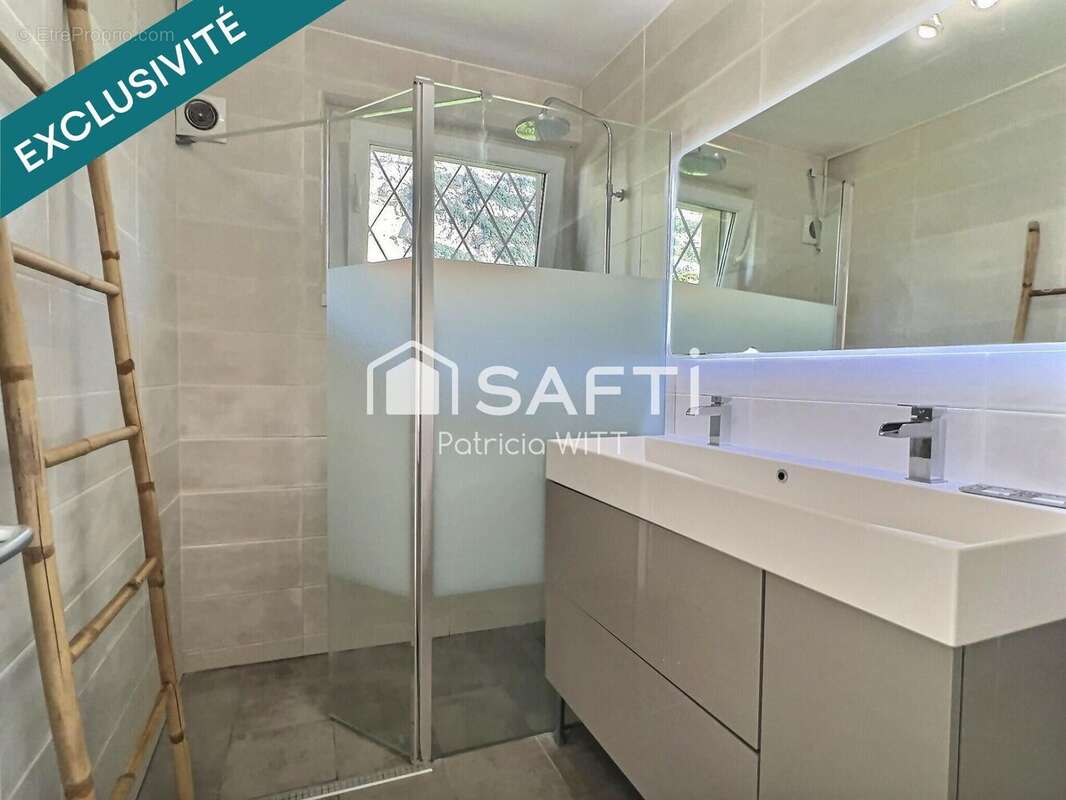 Photo 7 - Appartement à ETREMBIERES