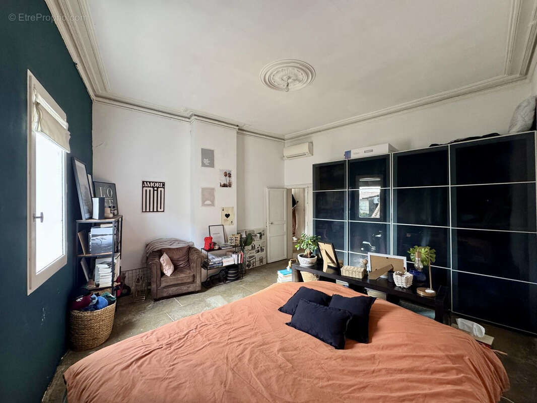 Maison à GALLARGUES-LE-MONTUEUX