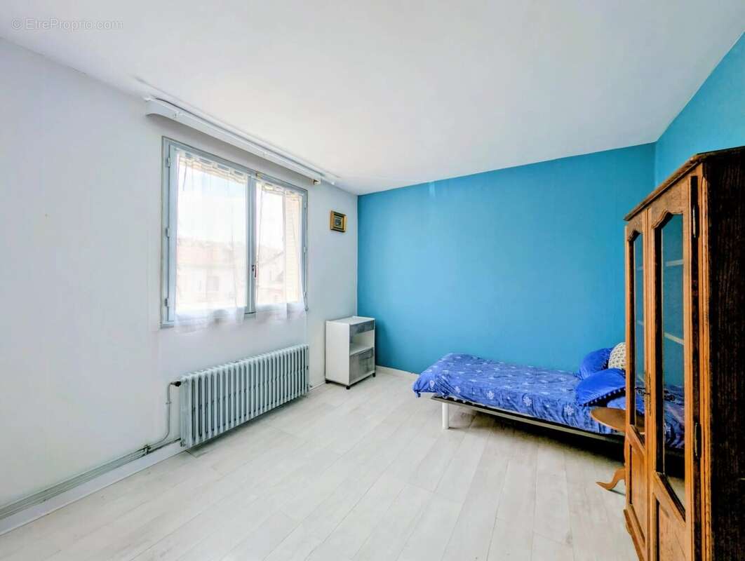 Ref 2152 - Maison 5 pièces - Sous-sol aménagé - jardin et garage - photo 7