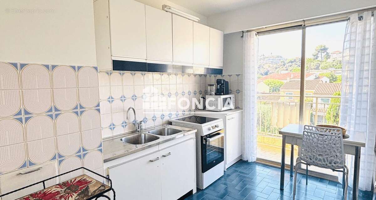 Saint laurent du var - Bas plateaux fleuris 2 P 63 m2 - Stationnement privatif + Cave - photo 2