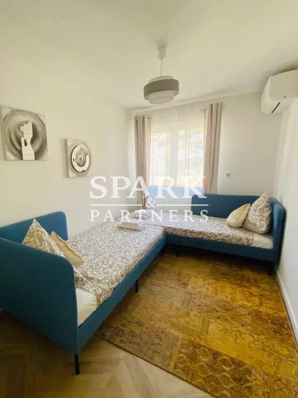 Appartement à ROQUEBRUNE-CAP-MARTIN