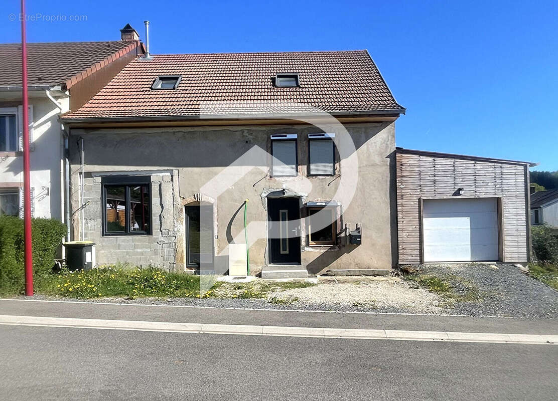 Maison à VOYER
