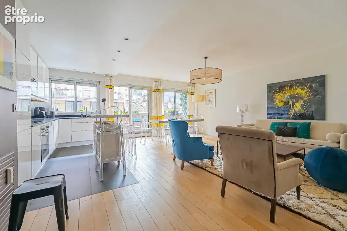 Appartement à PARIS-18E