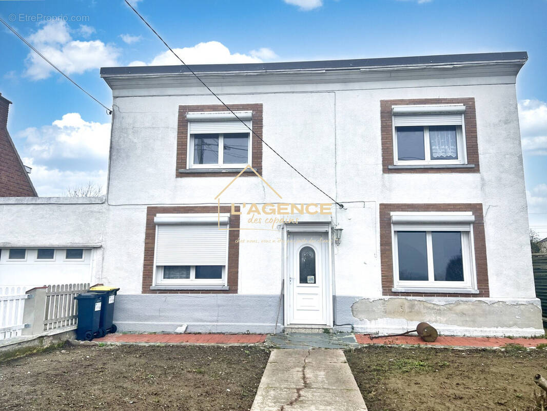 Maison à HAZEBROUCK