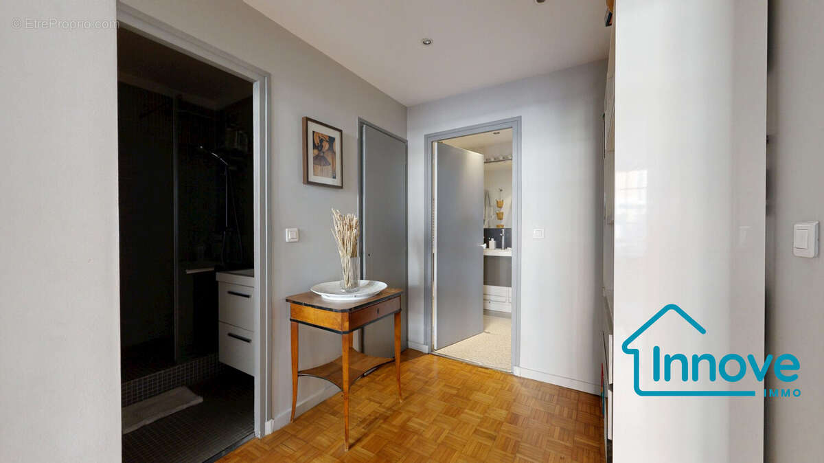 Appartement à VERSAILLES