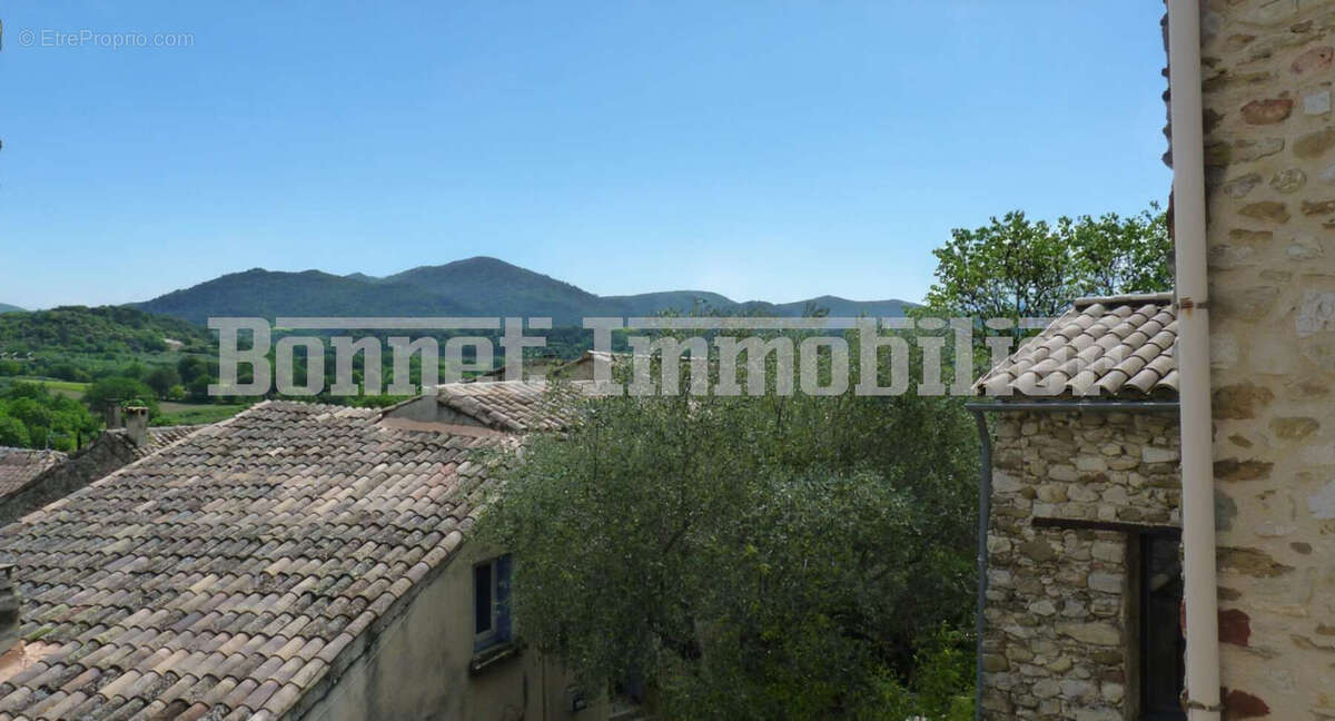Maison à MIRABEL-AUX-BARONNIES
