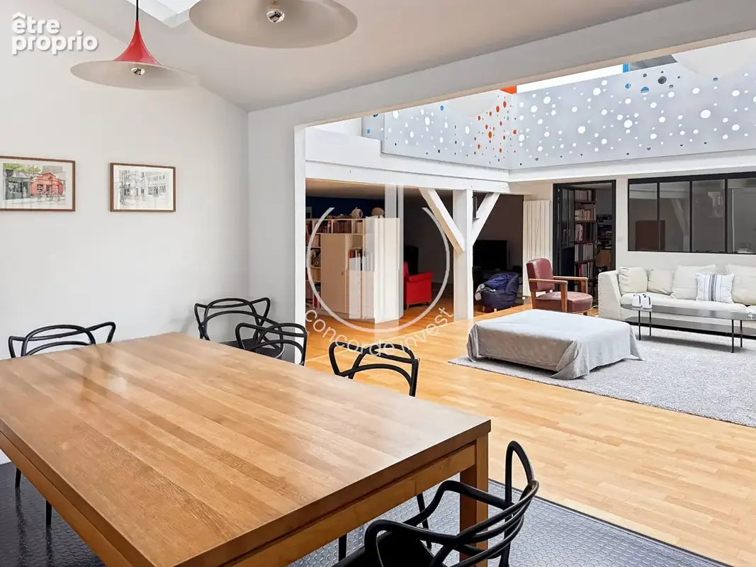 Loft Paris 19e -7 chambres - 327 m2 - photo 6