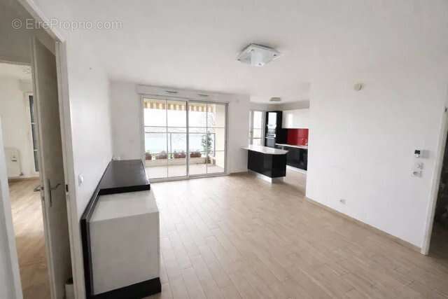 Appartement à CHENNEVIERES-SUR-MARNE