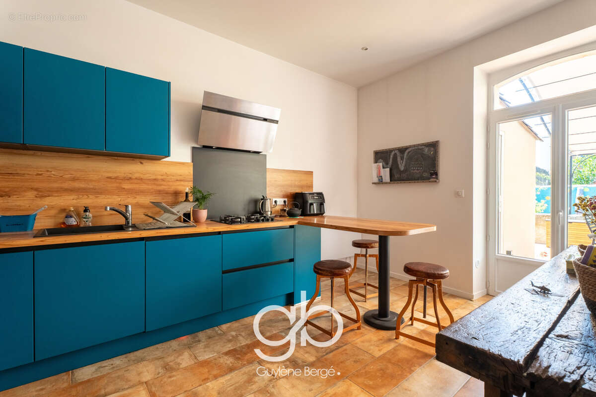 Lansargues Maison 4 chambres 234 M2 avec jardin - photo 6