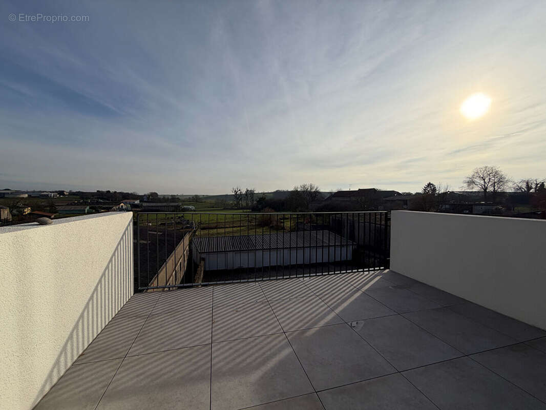 Appartement à KIRSCH-LES-SIERCK