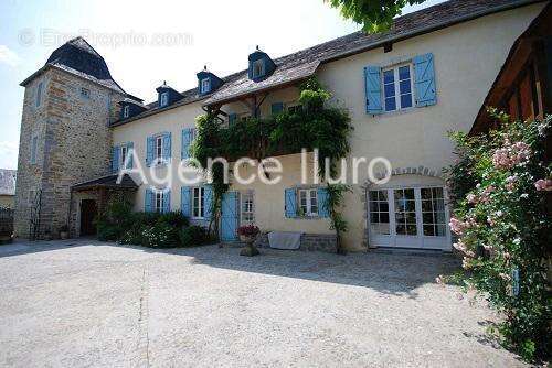 Main-House-View-2 - Maison à OLORON-SAINTE-MARIE