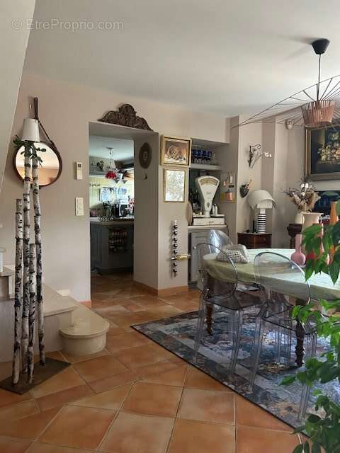 Maison à SAINT-PAULET-DE-CAISSON