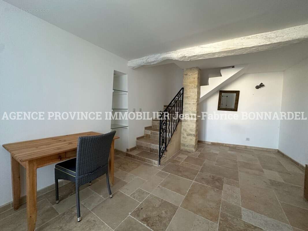 Maison à CHANTEMERLE-LES-GRIGNAN