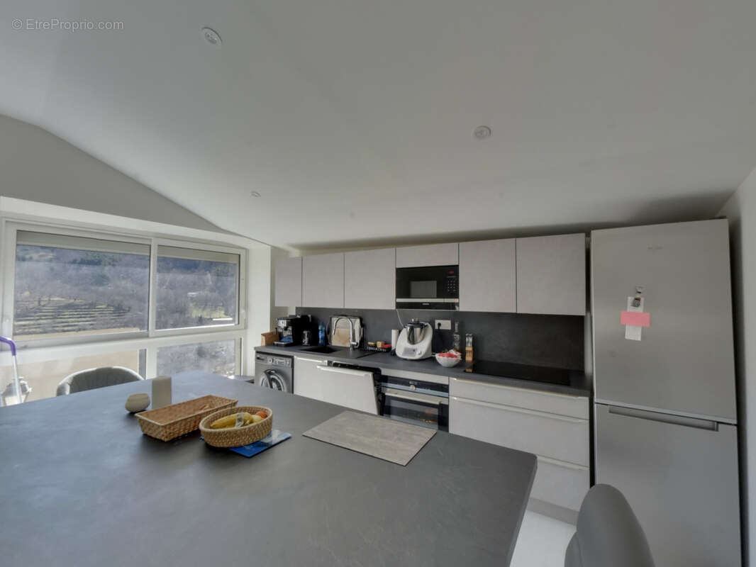 Maison à ALBON-D'ARDECHE