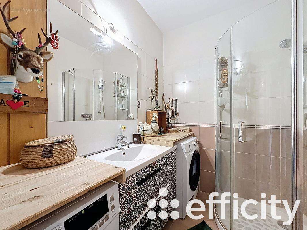 Appartement à LYON-5E