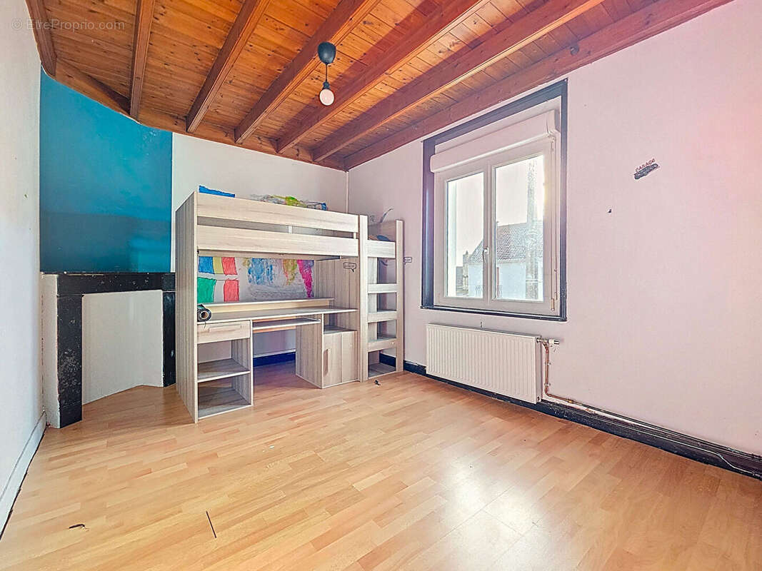 Maison à BEAURAINVILLE