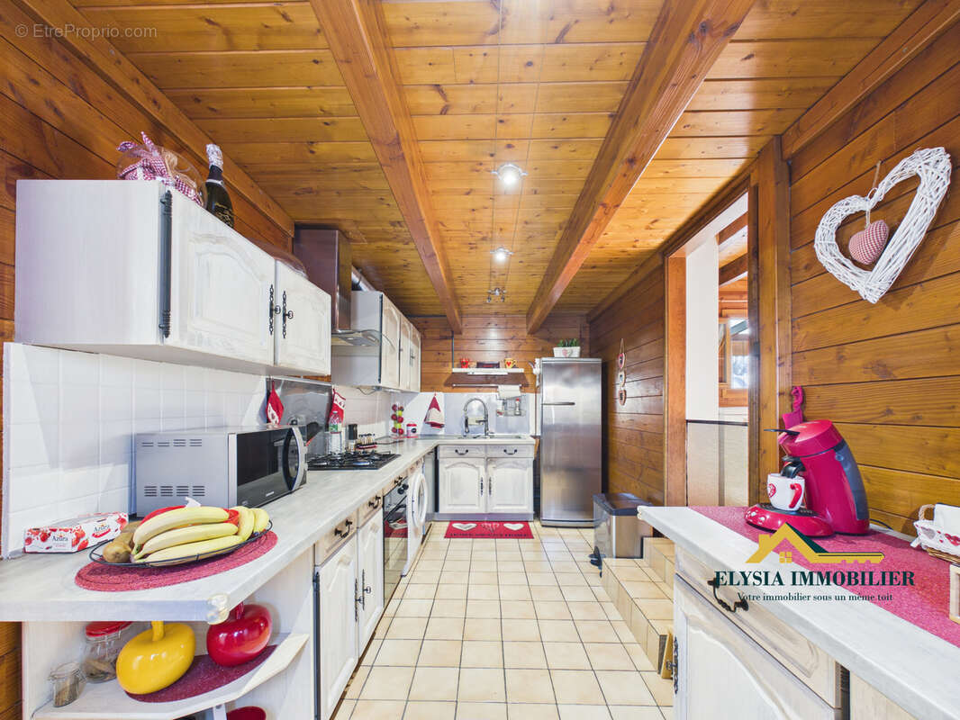 Maison à CHAUDENEY-SUR-MOSELLE