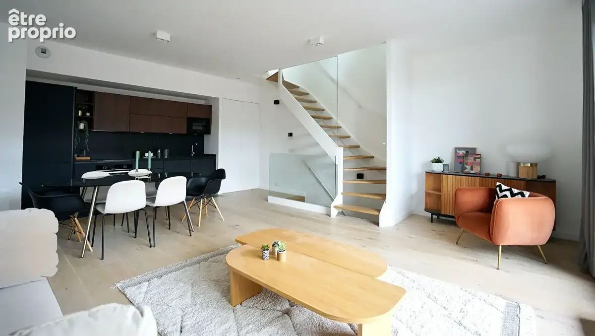 Appartement 92 m² à Lille  - photo 2