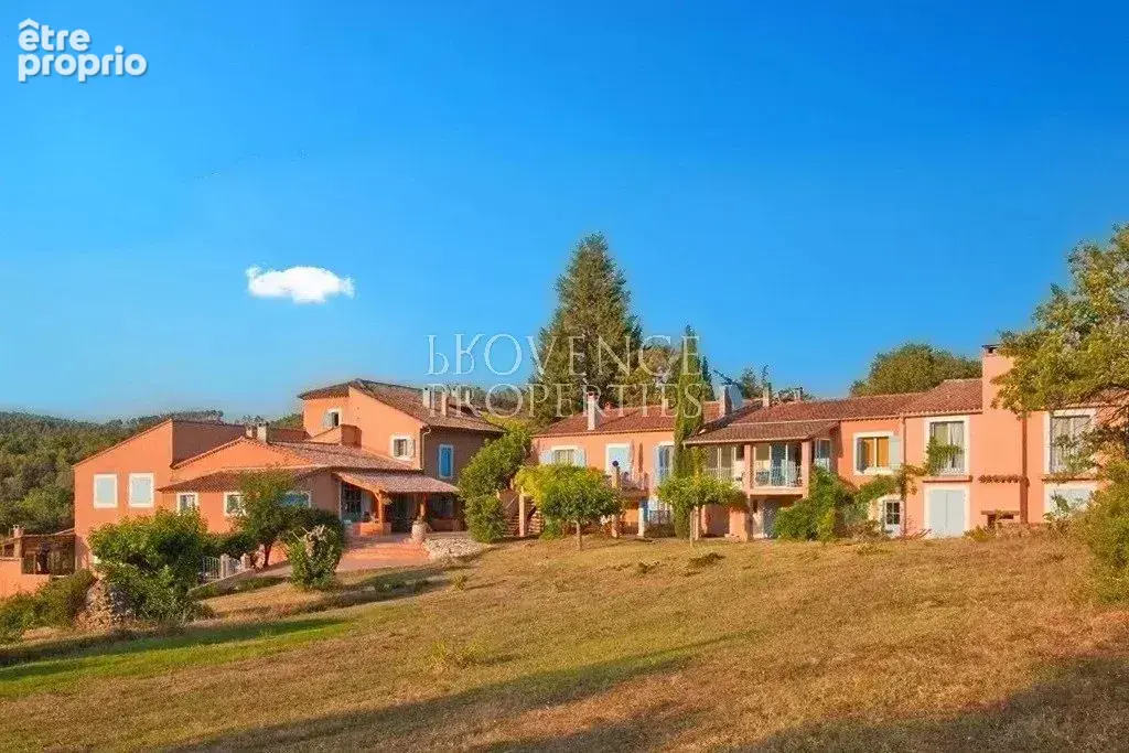 Domaine d’exception du XVIIIe siècle,  48 hectares - photo 14