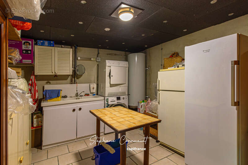 Maison à SAINT-GERMAIN-DU-SALEMBRE