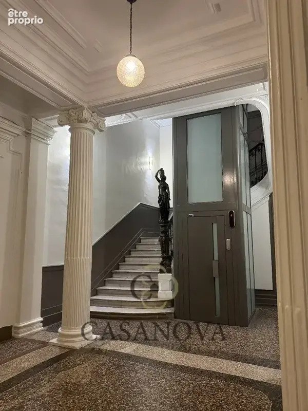 Appartement haussmannien 133 m² Montpellier Boulevard Sarrail  6 pièces, ascenseur, cave, prestations haut de gamme - photo 8