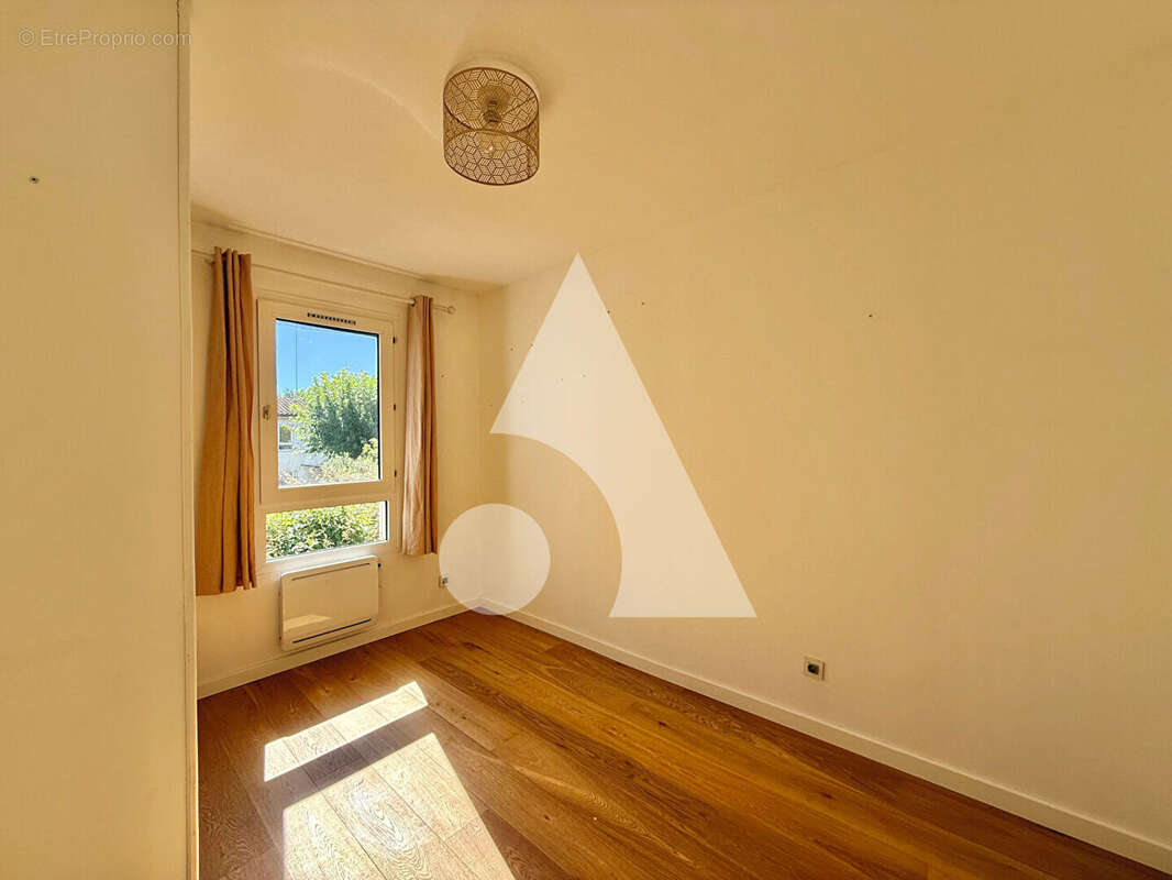 Maison à LE THOLONET