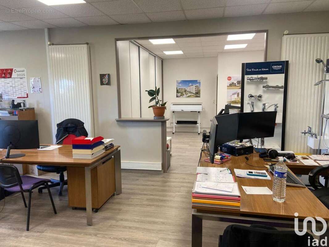 Photo 7 - Commerce à POCE-SUR-CISSE