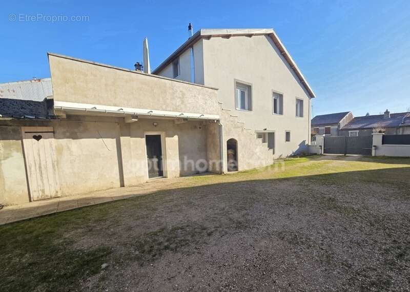 Maison à FROMEREVILLE-LES-VALLONS