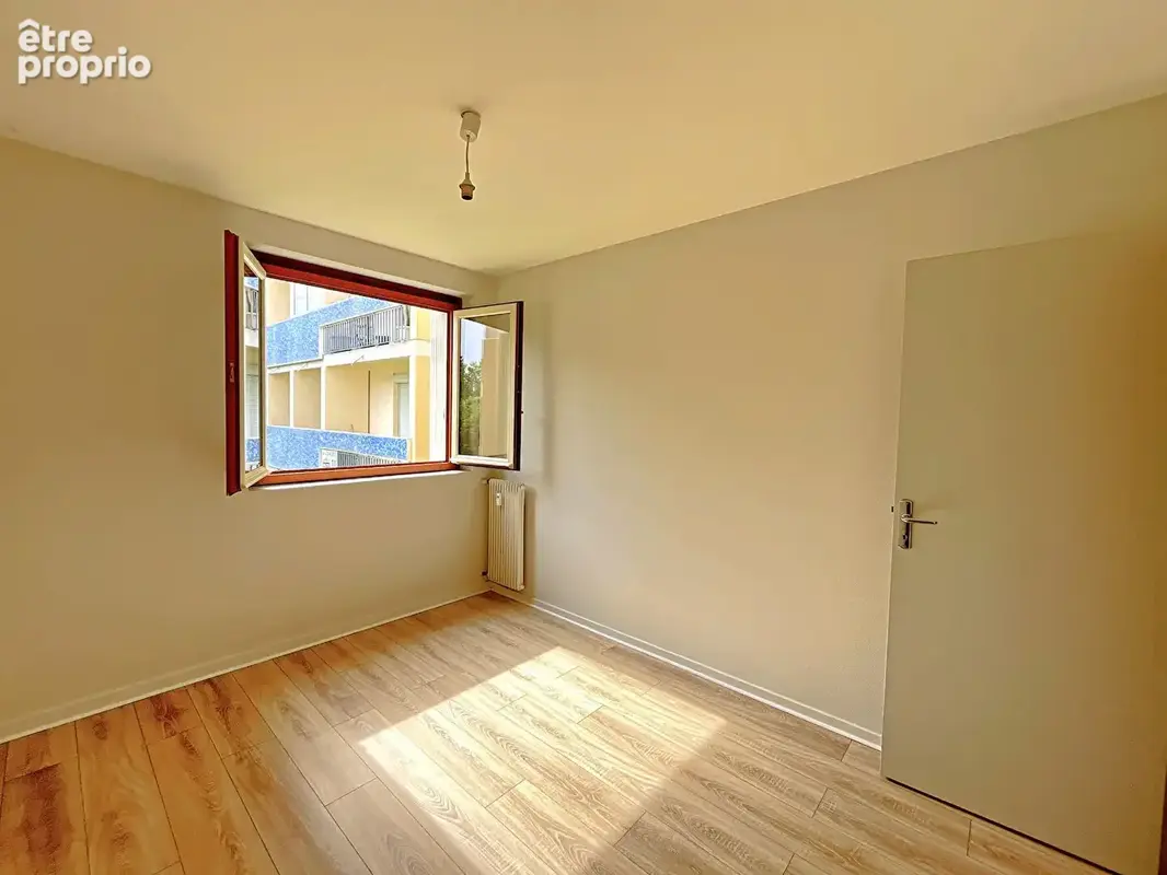 TOULOUSE - Canal du Midi Appartement T4 - 70 m² avec balcons, cave et place de parking sécurisée - photo 10