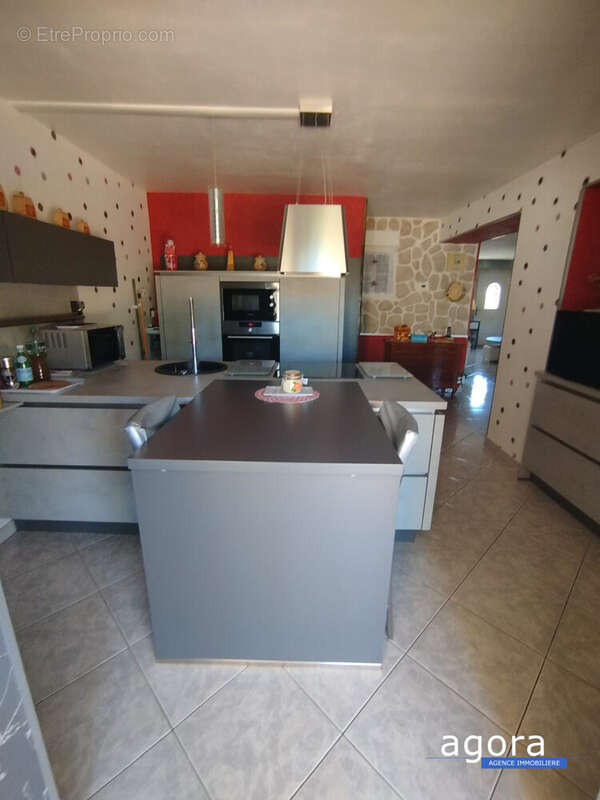 Maison 142 m² à Audun-Le-Roman  - photo 8