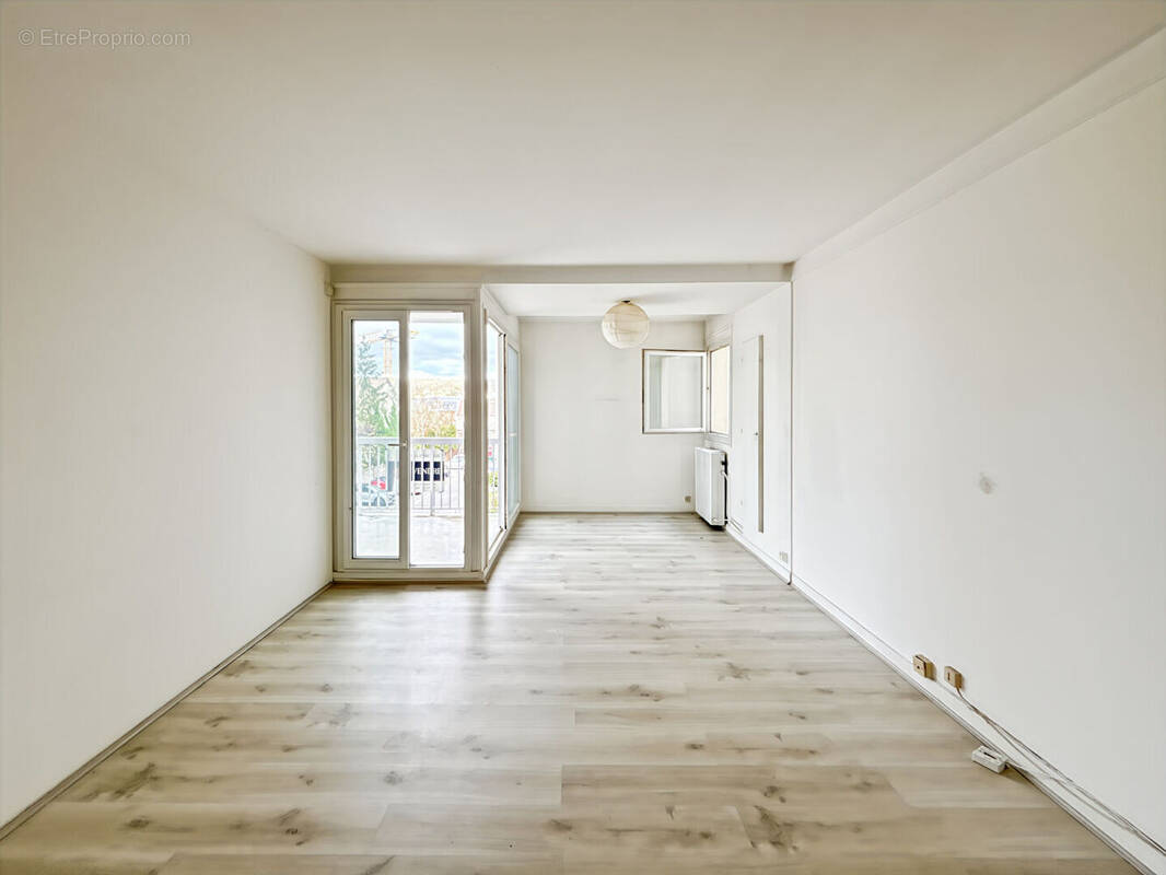 Appartement à MANTES-LA-JOLIE