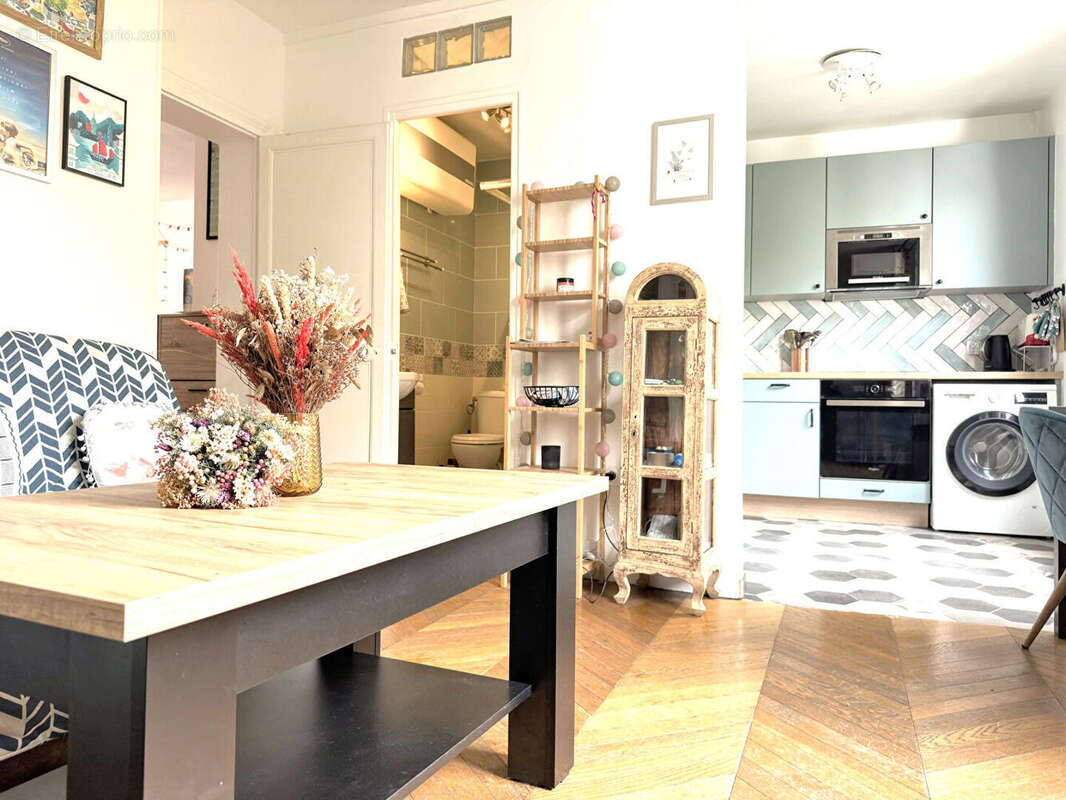 Appartement à PARIS-15E