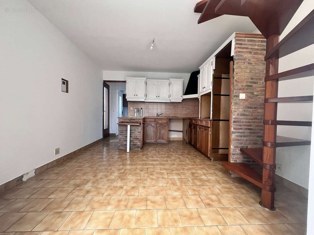 Maison à CAUCHY-A-LA-TOUR