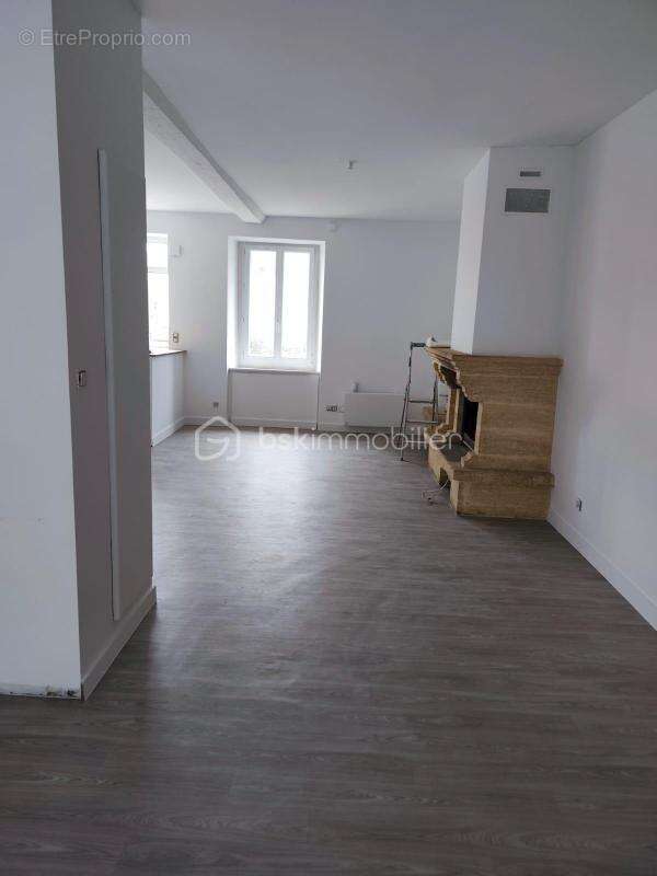 Maison à PORT-BRILLET