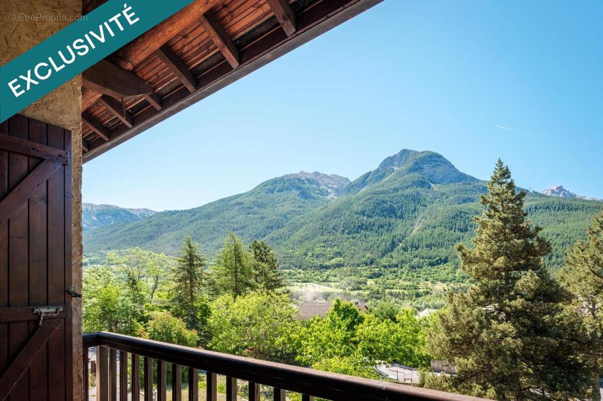 Maison 230 m² à Puy-Saint-Andre  - photo 3