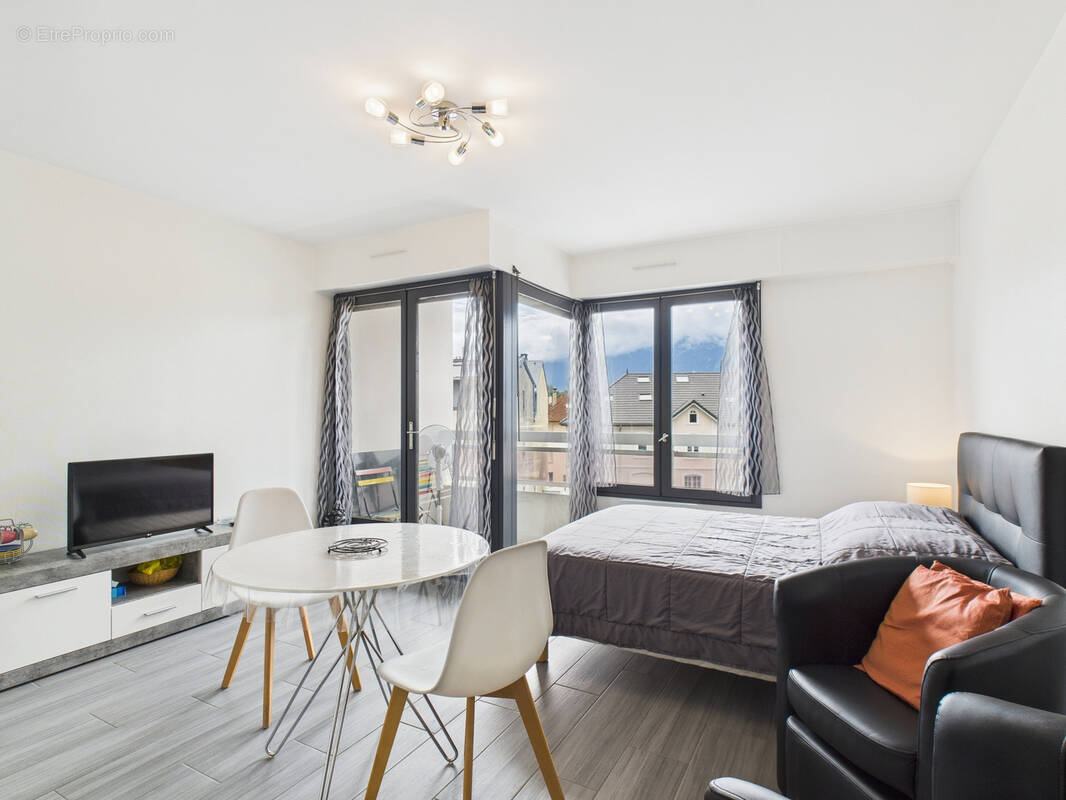 Appartement à AIX-LES-BAINS