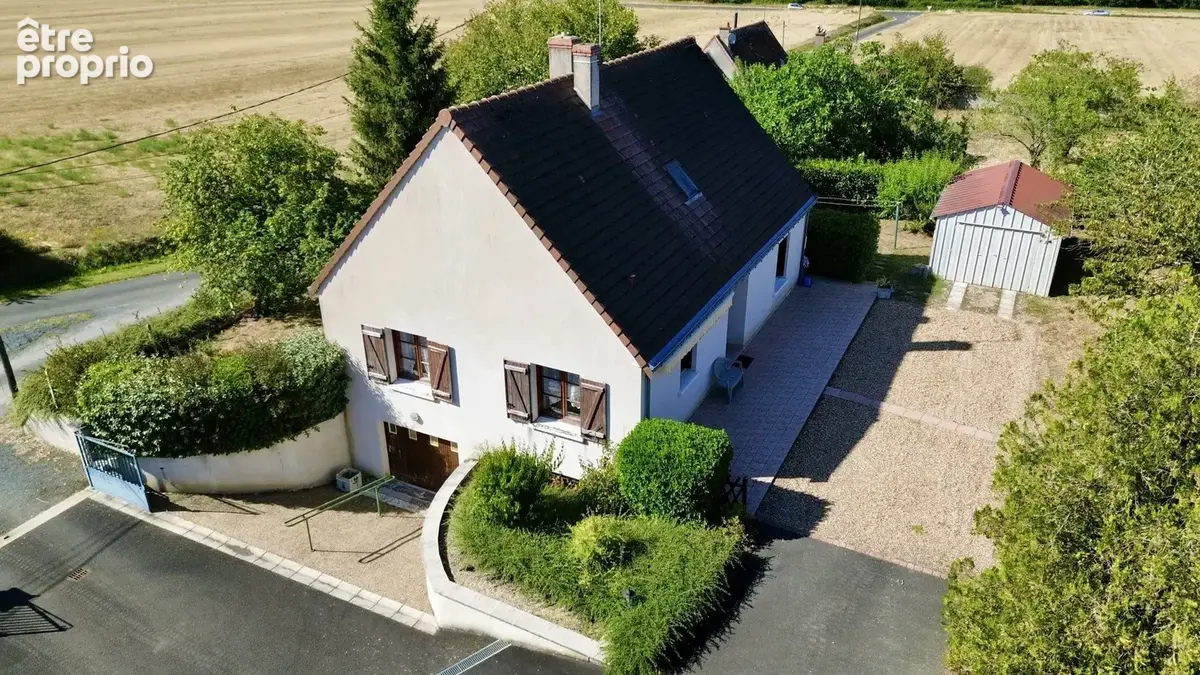 Maison à SAINT-JEAN-SAINT-GERMAIN