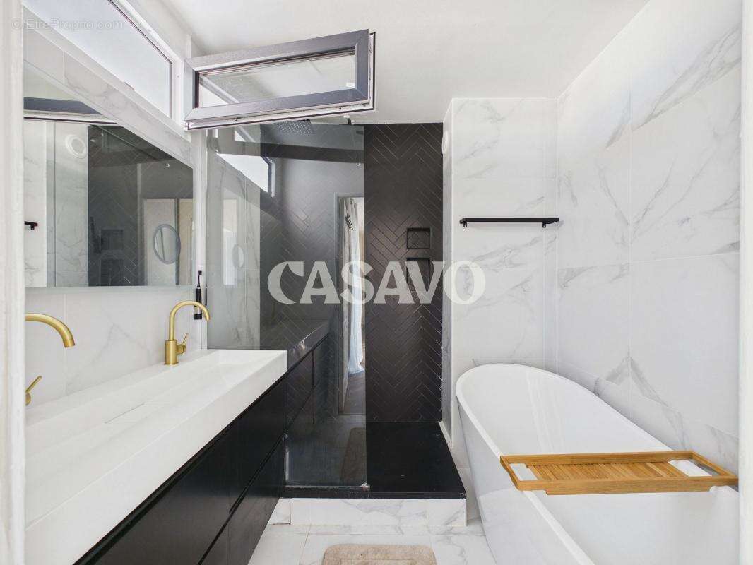 Appartement à COLOMBES