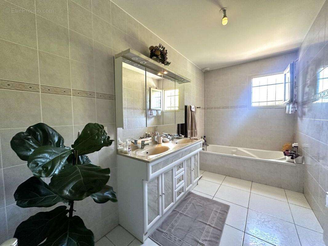 Maison à CASTELNAUDARY